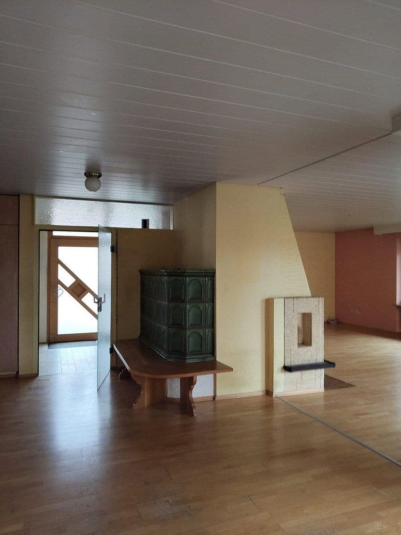 Predaj domu 260 m², pozemok 809 m², Kaulberg 16, Hemhofen, Bavorsko Predaj domu 260 m², pozemok 809 m², Kaulberg 16, Hemhofen, Bavorsko