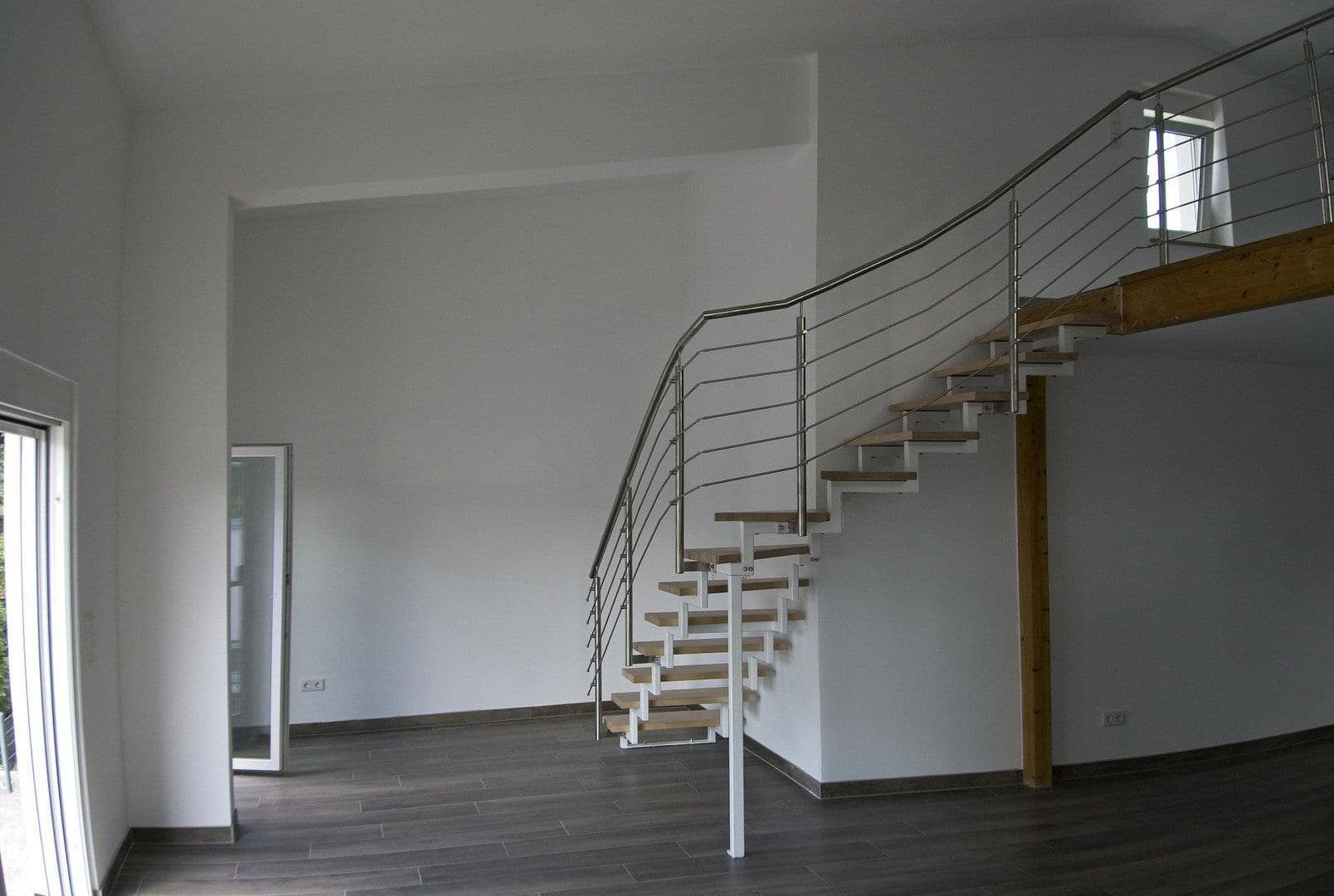Predaj domu 101 m², pozemok 1.321 m², An der Flachsröße 1, Mühltal, Hesensko Predaj domu 101 m², pozemok 1.321 m², An der Flachsröße 1, Mühltal, Hesensko