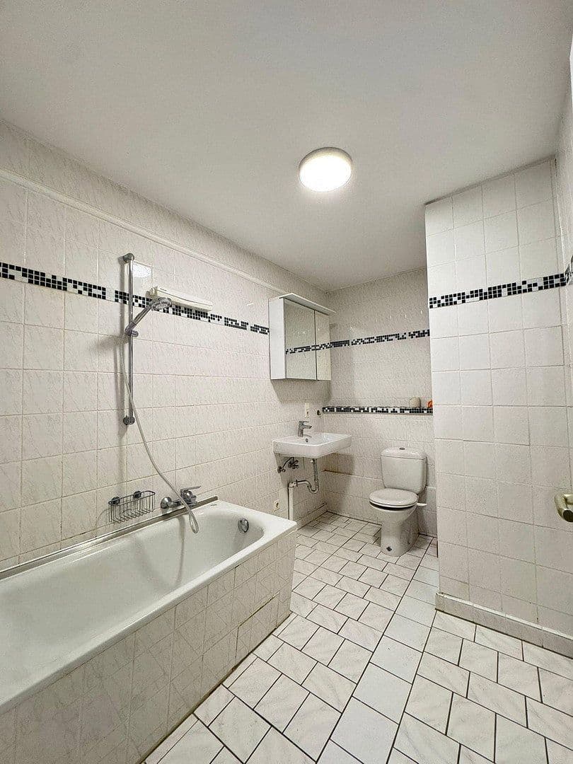 Predaj bytu 2-izbový 66 m², Flatowallee 16, Berlin, Berlín Predaj bytu 2-izbový 66 m², Flatowallee 16, Berlin, Berlín