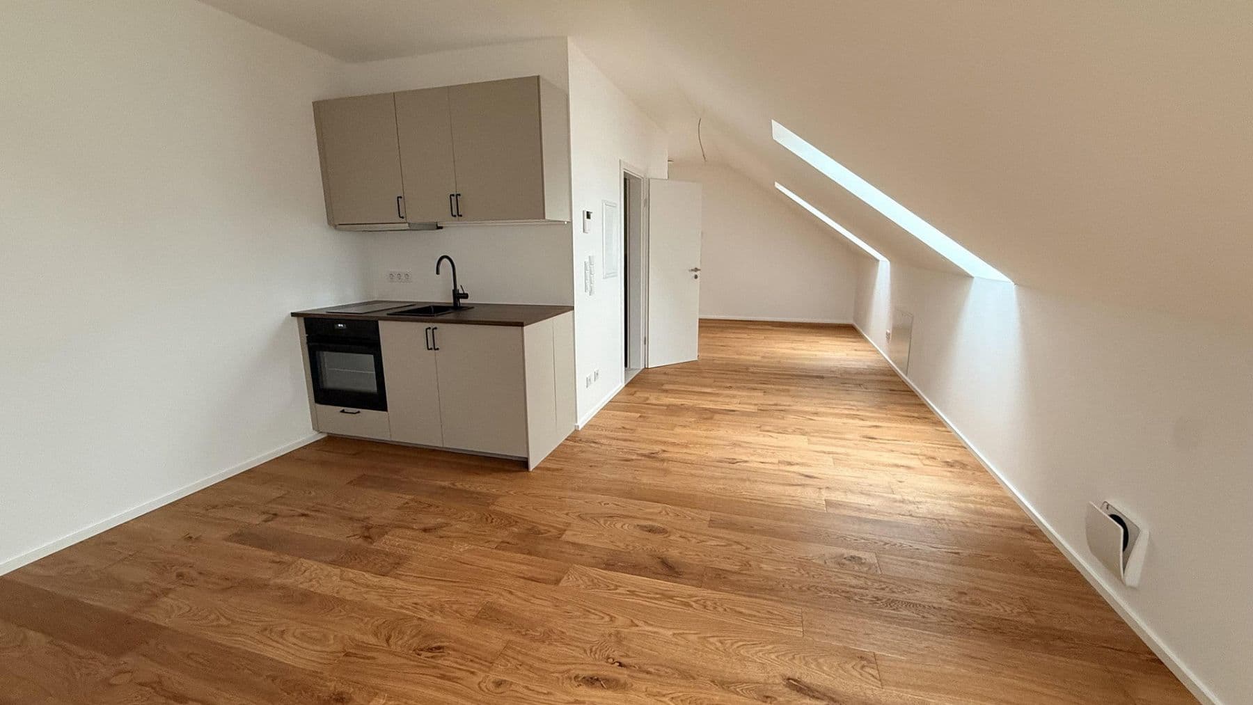 Prenájom bytu 2-izbový 43 m², Ingolstadt Haunwöhr, Bavorsko Prenájom bytu 2-izbový 43 m², Ingolstadt Haunwöhr, Bavorsko