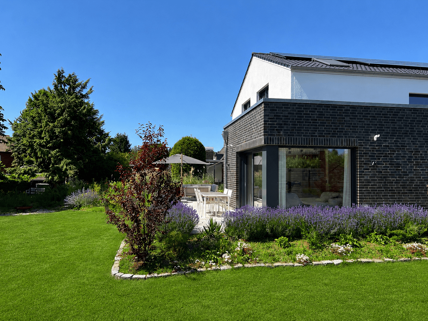 Predaj domu 171 m², pozemok 689 m², Schwarzenbek, Šlezvicko-Holštajnsko Predaj domu 171 m², pozemok 689 m², Schwarzenbek, Šlezvicko-Holštajnsko