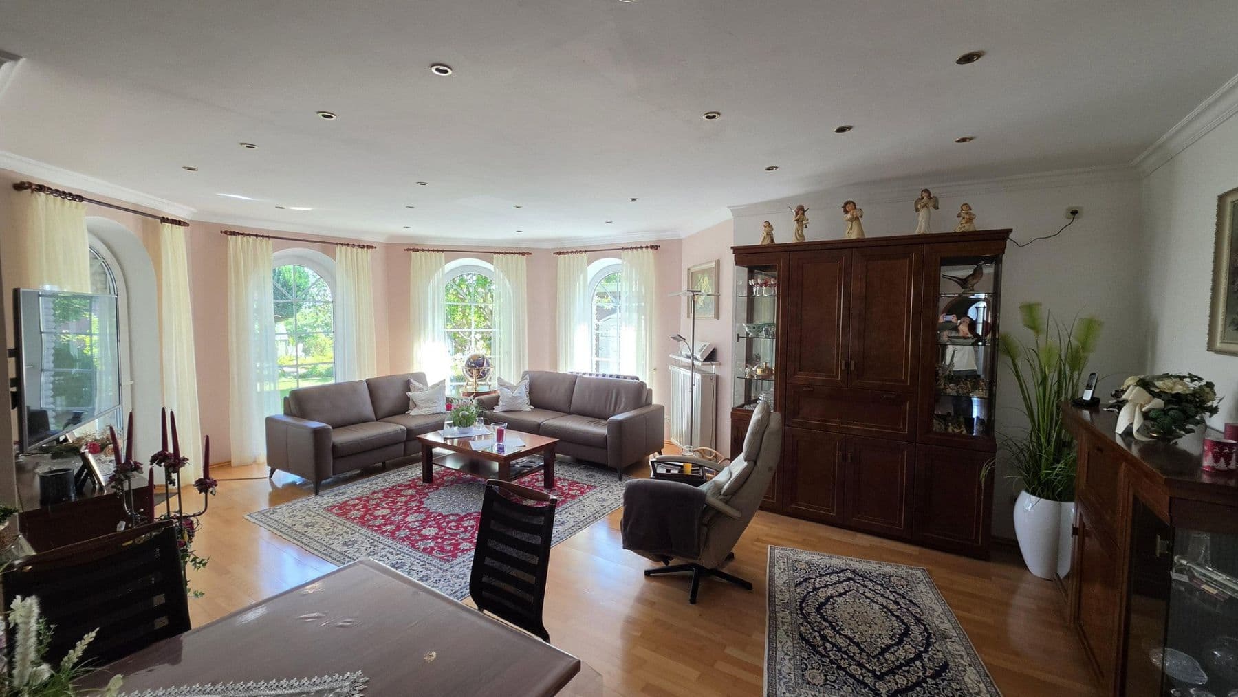 Predaj domu 300 m², pozemok 1.216 m², Marne, Šlezvicko-Holštajnsko Predaj domu 300 m², pozemok 1.216 m², Marne, Šlezvicko-Holštajnsko