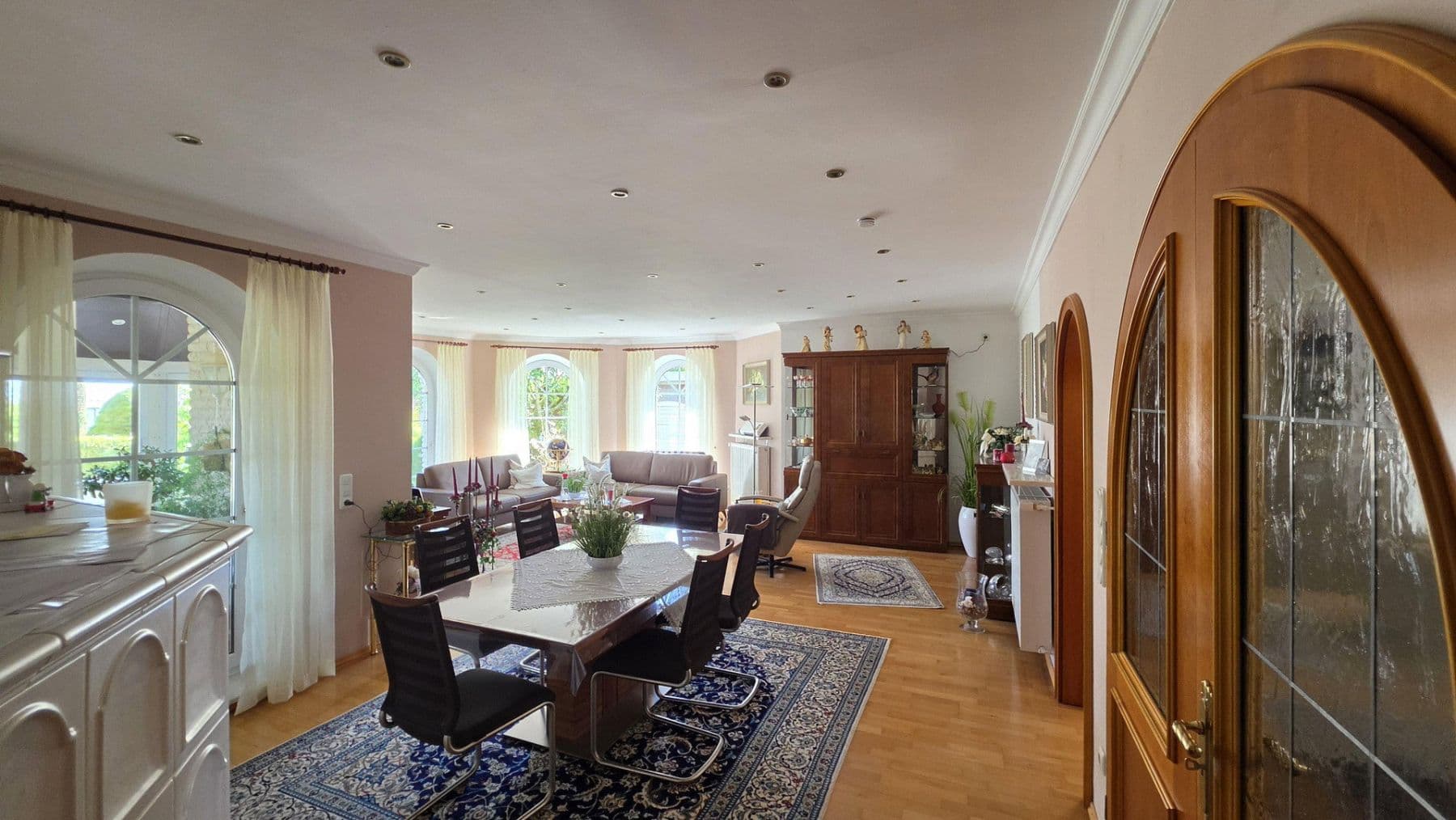 Predaj domu 300 m², pozemok 1.216 m², Marne, Šlezvicko-Holštajnsko Predaj domu 300 m², pozemok 1.216 m², Marne, Šlezvicko-Holštajnsko