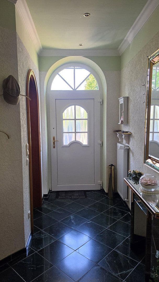 Predaj domu 300 m², pozemok 1.216 m², Marne, Šlezvicko-Holštajnsko Predaj domu 300 m², pozemok 1.216 m², Marne, Šlezvicko-Holštajnsko