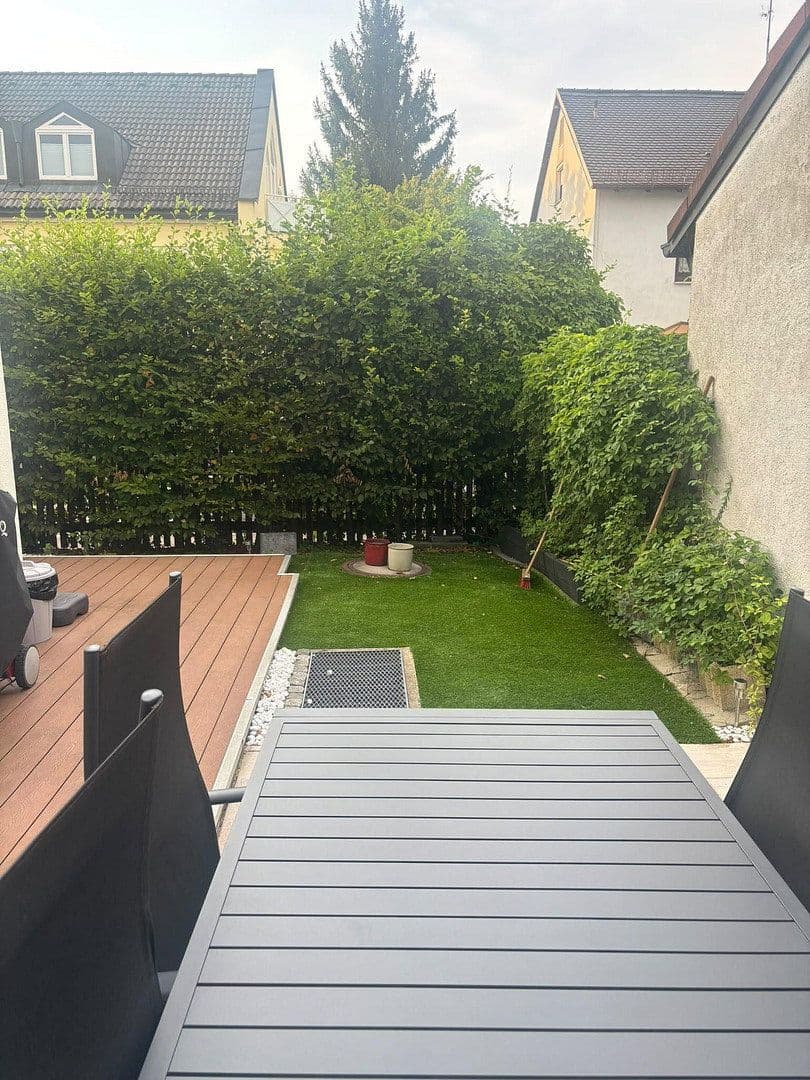 Predaj bytu 2-izbový 56 m², München, Bavorsko Predaj bytu 2-izbový 56 m², München, Bavorsko