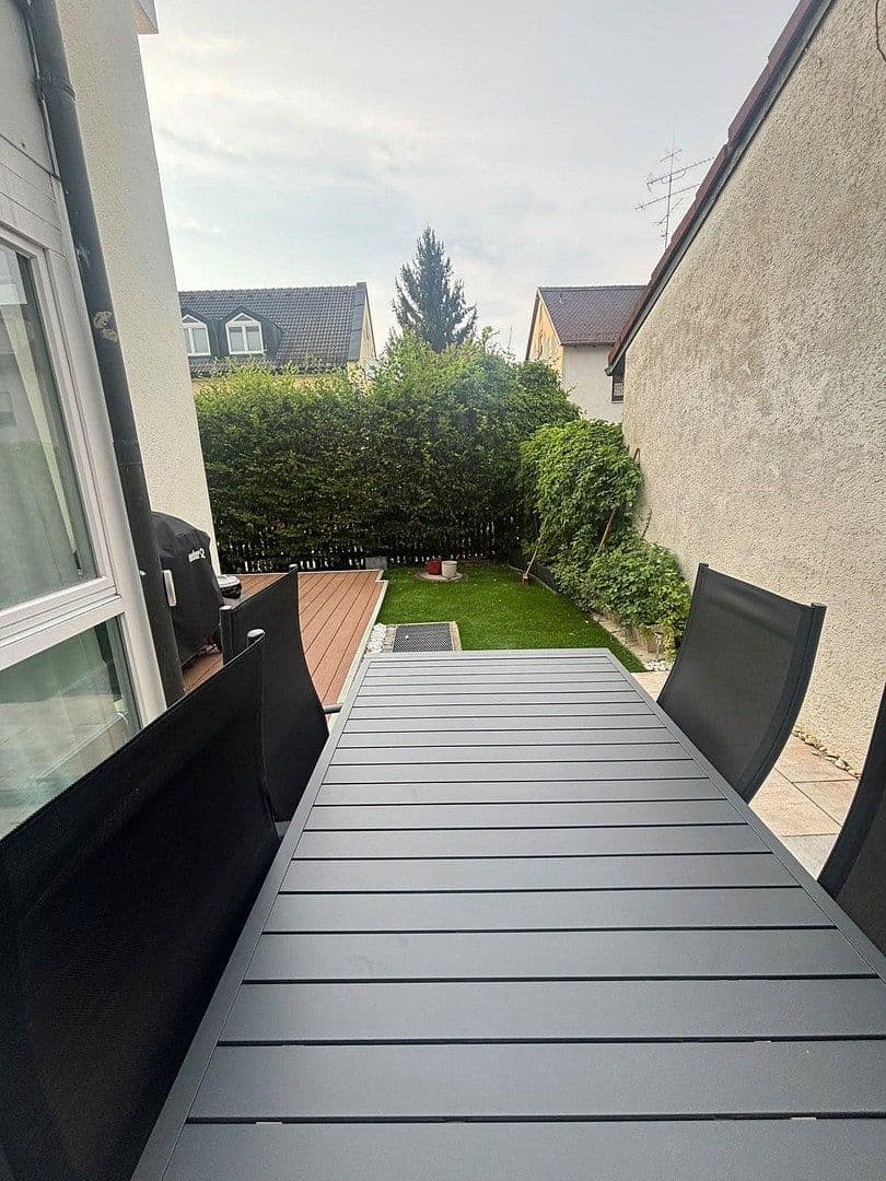 Predaj bytu 2-izbový 56 m², München, Bavorsko Predaj bytu 2-izbový 56 m², München, Bavorsko