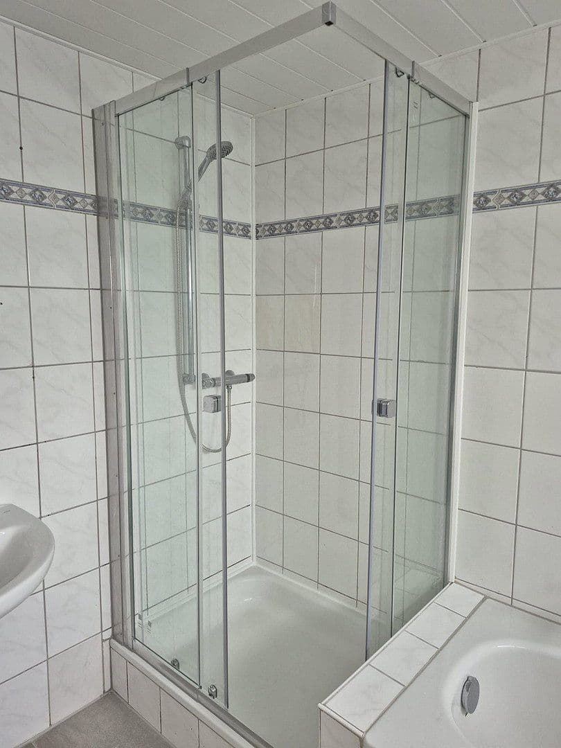 Prenájom bytu 5-izbový 160 m², Kastellaun, Porýnie-Falcko Prenájom bytu 5-izbový 160 m², Kastellaun, Porýnie-Falcko