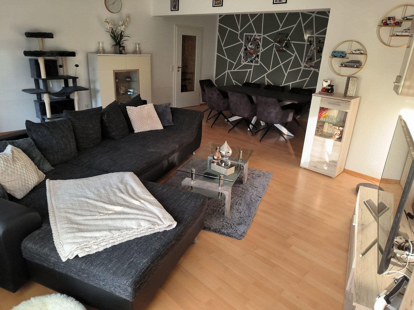 Prenájom bytu 3-izbový 106 m², Hintere Dorfstraße 27, Sulzbach am Main, Bavorsko Prenájom bytu 3-izbový 106 m², Hintere Dorfstraße 27, Sulzbach am Main, Bavorsko