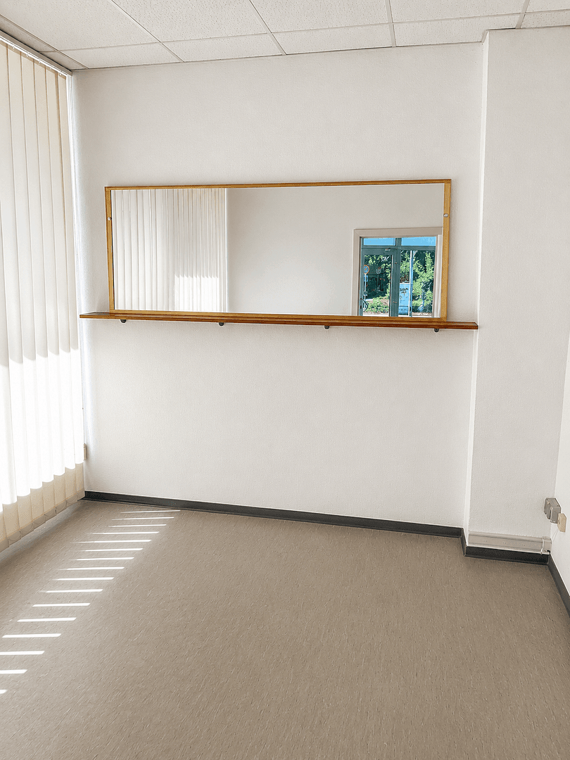 Prenájom nebytového priestoru 211 m², Breite Str. 92, Krefeld, Severné Porýnie - Westfálsko Prenájom nebytového priestoru 211 m², Breite Str. 92, Krefeld, Severné Porýnie - Westfálsko