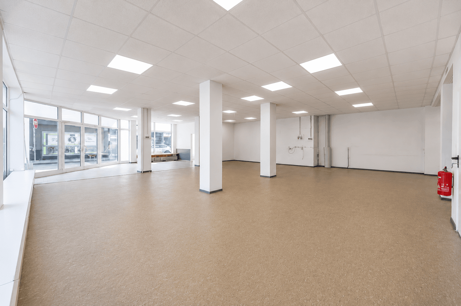 Prenájom nebytového priestoru 211 m², Breite Str. 92, Krefeld, Severné Porýnie - Westfálsko Prenájom nebytového priestoru 211 m², Breite Str. 92, Krefeld, Severné Porýnie - Westfálsko