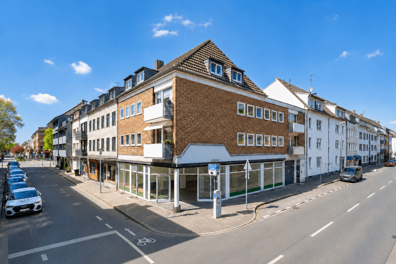 Prenájom nebytového priestoru 211 m², Breite Str. 92, Krefeld, Severné Porýnie - Westfálsko Prenájom nebytového priestoru 211 m², Breite Str. 92, Krefeld, Severné Porýnie - Westfálsko