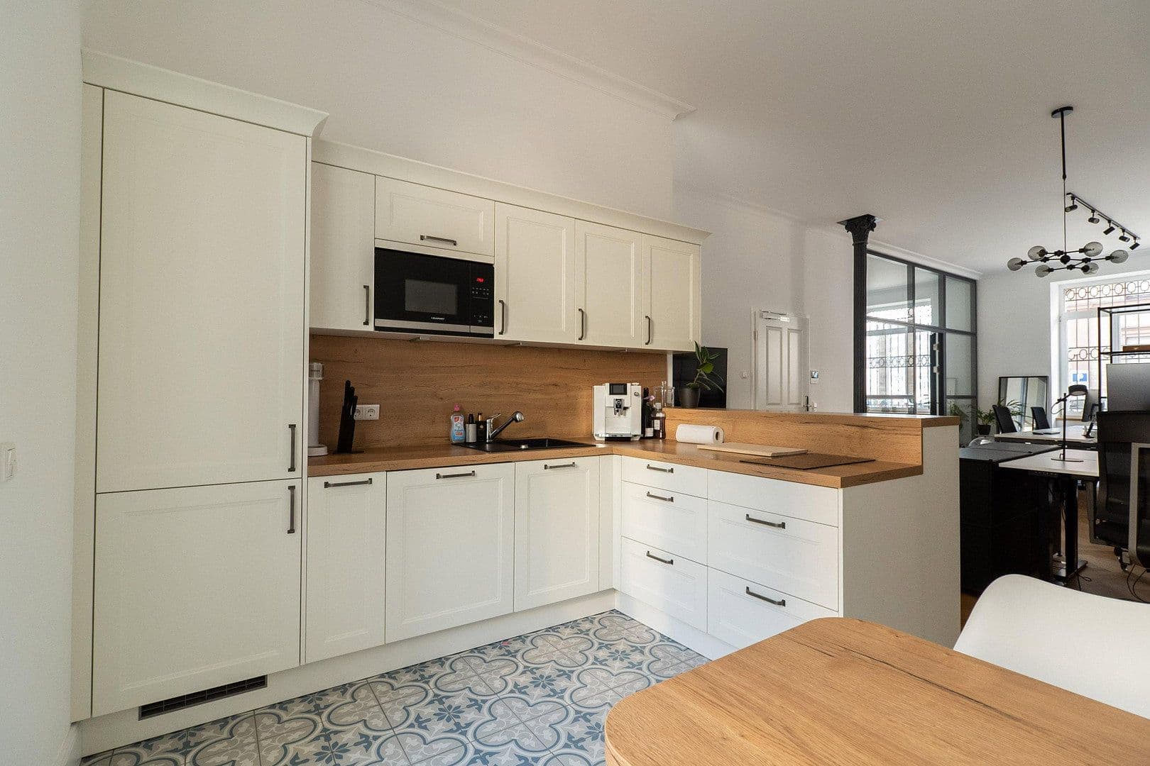 Prenájom kancelárie 80 m², Elisenstraße 31, Bayern - Aschaffenburg, Bavorsko Prenájom kancelárie 80 m², Elisenstraße 31, Bayern - Aschaffenburg, Bavorsko