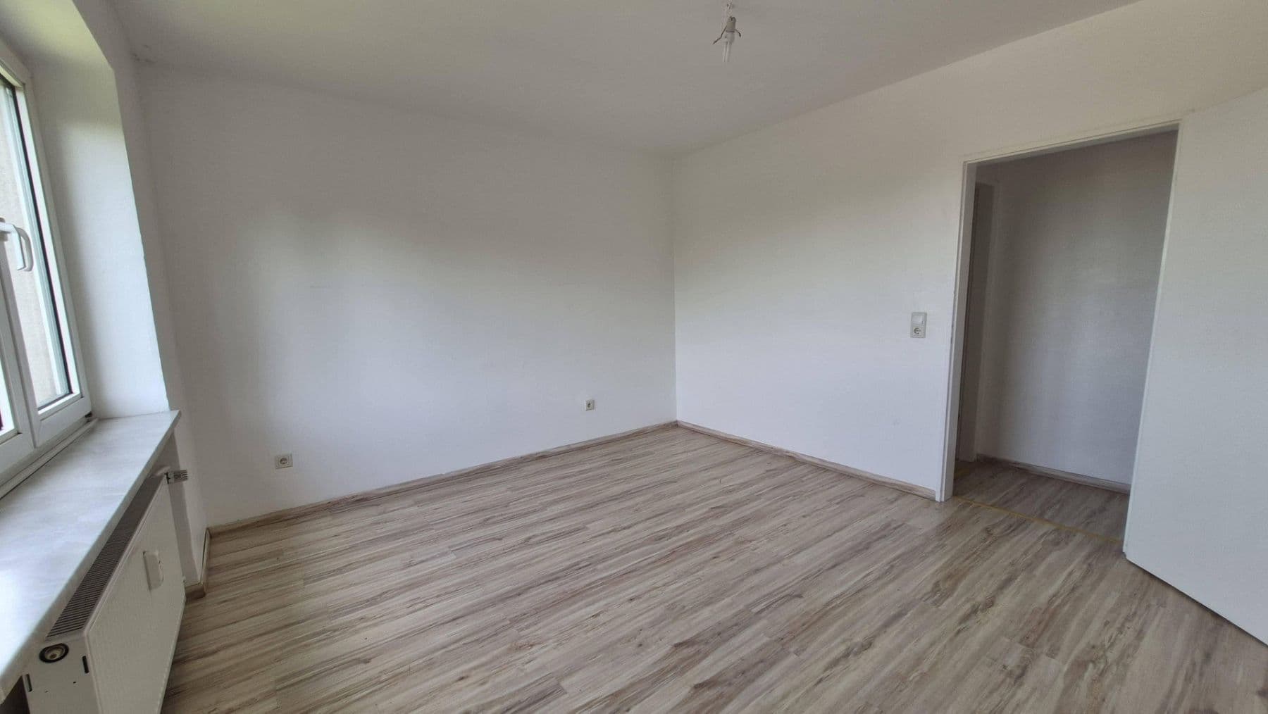 Predaj bytu 2-izbový 49 m², Feldstr. 47, Duisburg, Severné Porýnie - Westfálsko Predaj bytu 2-izbový 49 m², Feldstr. 47, Duisburg, Severné Porýnie - Westfálsko