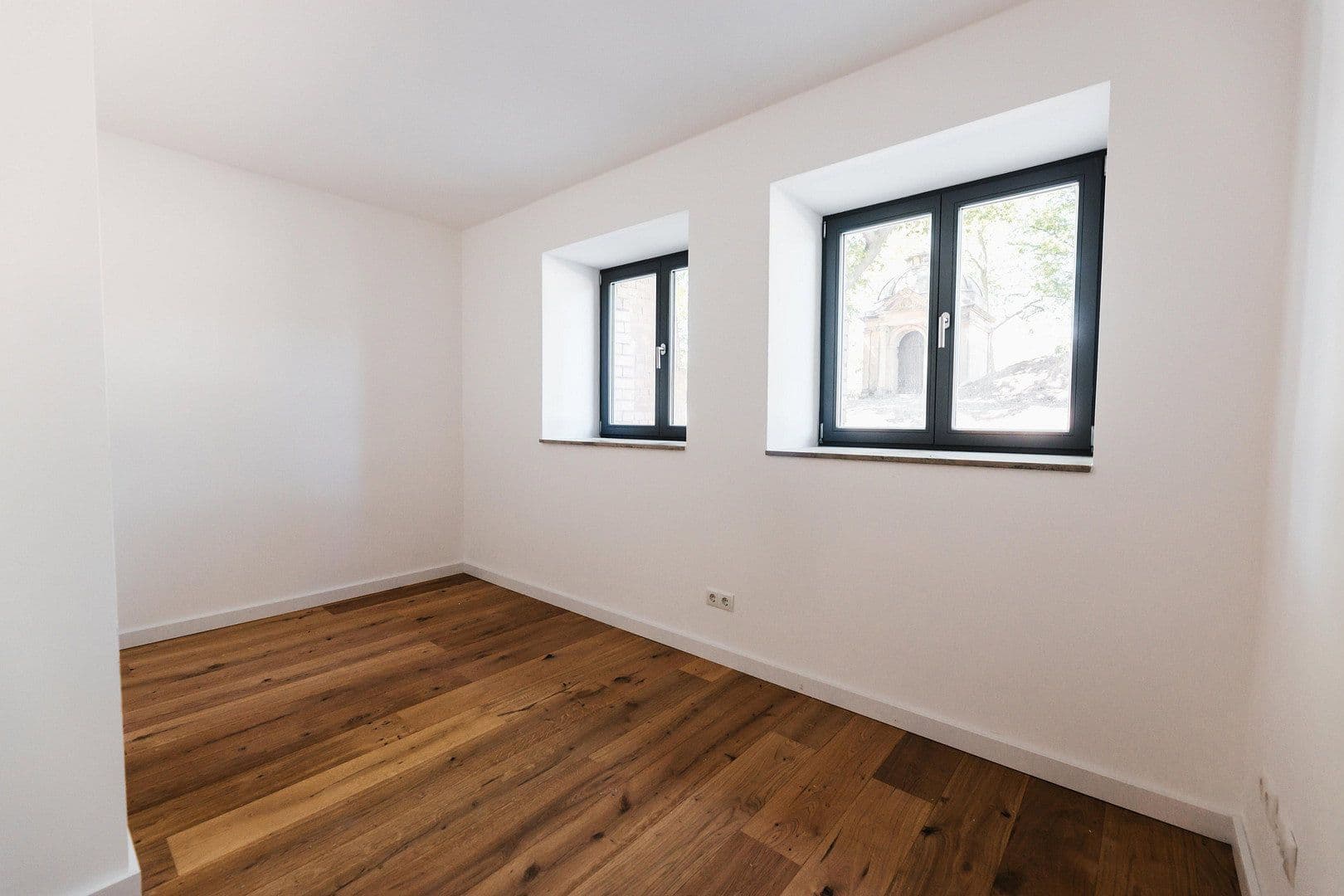 Prenájom bytu 4-izbový 94 m², Budenbergstraße 9, Magdeburg, Sasko-Anhaltsko Prenájom bytu 4-izbový 94 m², Budenbergstraße 9, Magdeburg, Sasko-Anhaltsko
