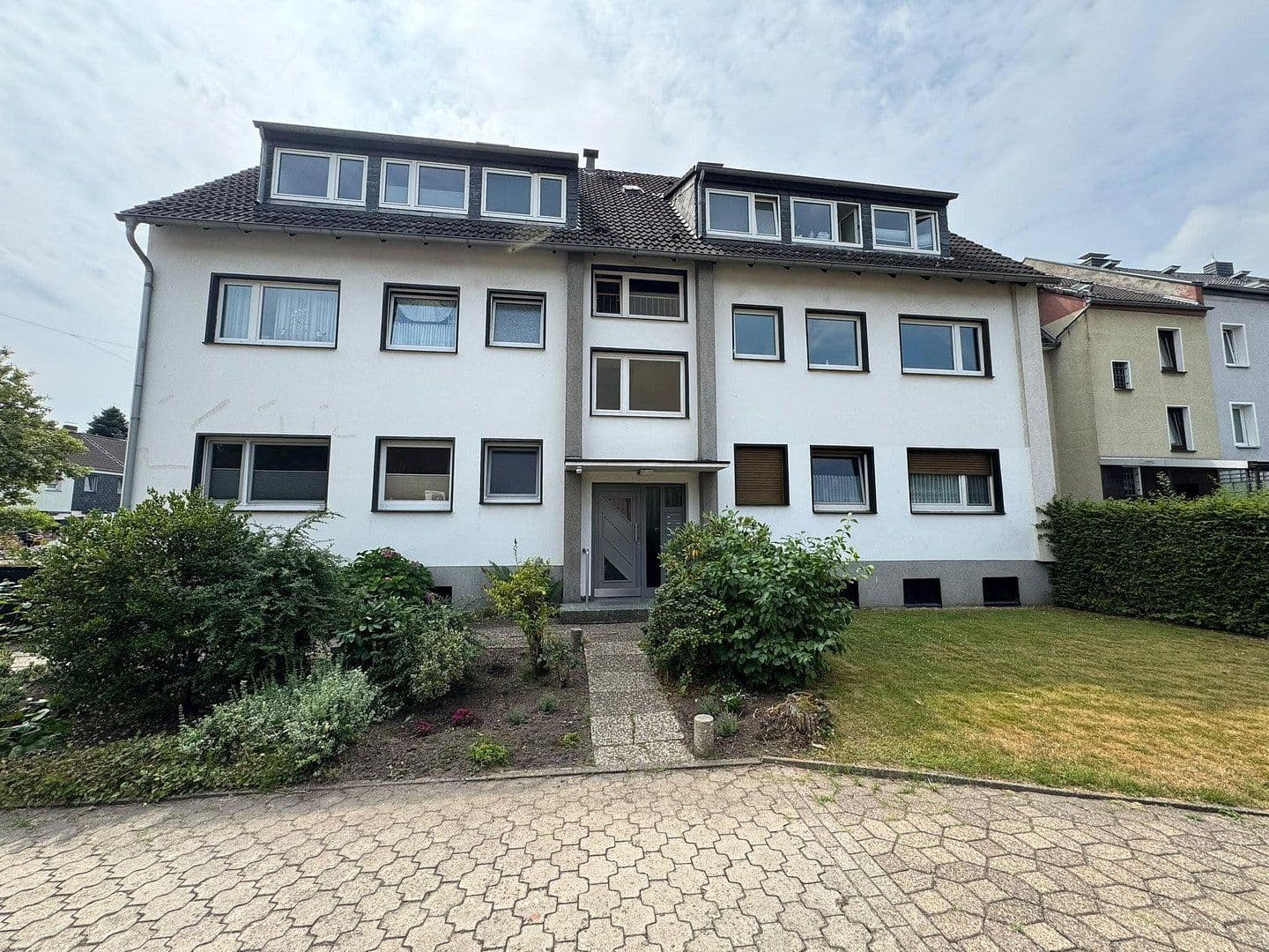 Prenájom bytu 3-izbový 70 m², Weidkamp 177, Essen-Borbeck, Severné Porýnie - Westfálsko Prenájom bytu 3-izbový 70 m², Weidkamp 177, Essen-Borbeck, Severné Porýnie - Westfálsko