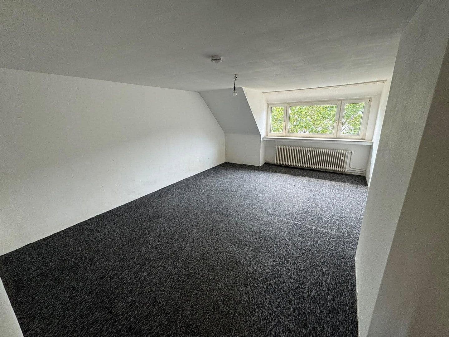 Prenájom bytu 3-izbový 70 m², Weidkamp 177, Essen-Borbeck, Severné Porýnie - Westfálsko Prenájom bytu 3-izbový 70 m², Weidkamp 177, Essen-Borbeck, Severné Porýnie - Westfálsko