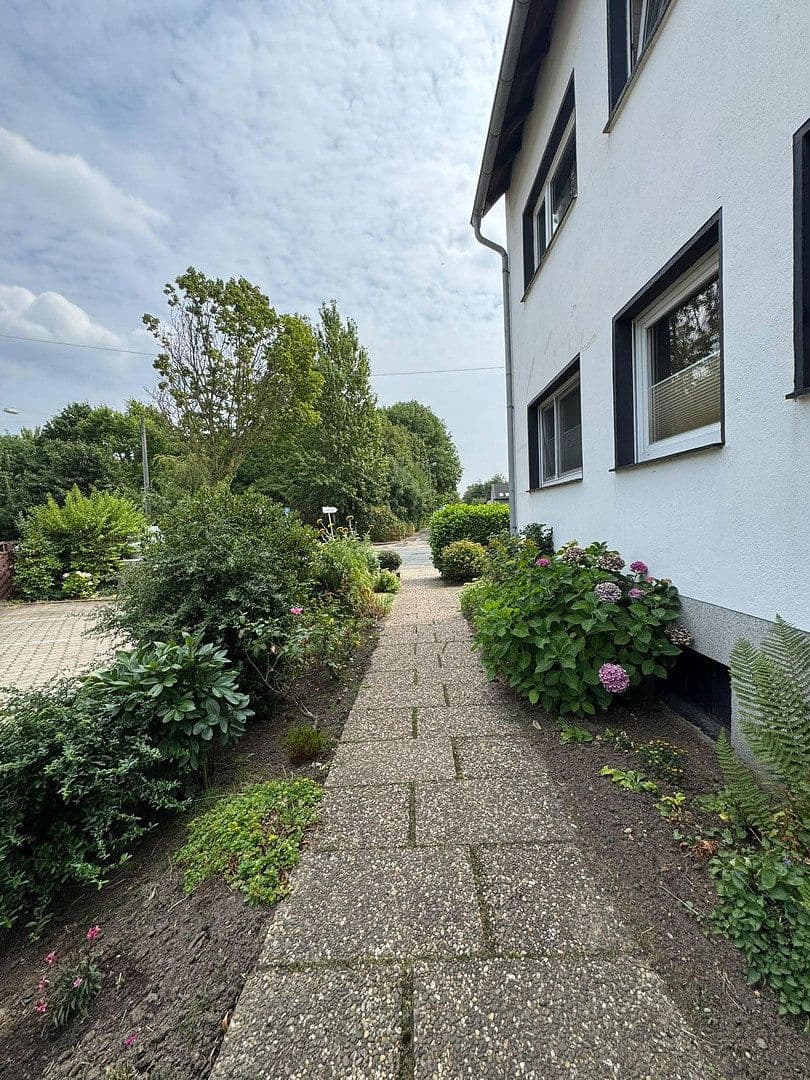 Prenájom bytu 3-izbový 70 m², Weidkamp 177, Essen-Borbeck, Severné Porýnie - Westfálsko Prenájom bytu 3-izbový 70 m², Weidkamp 177, Essen-Borbeck, Severné Porýnie - Westfálsko
