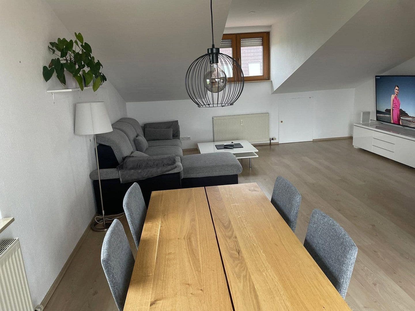 Predaj bytu 2-izbový 60 m², Ringstrasse 23, Neckarwestheim, Bádensko-Wurttembersko Predaj bytu 2-izbový 60 m², Ringstrasse 23, Neckarwestheim, Bádensko-Wurttembersko