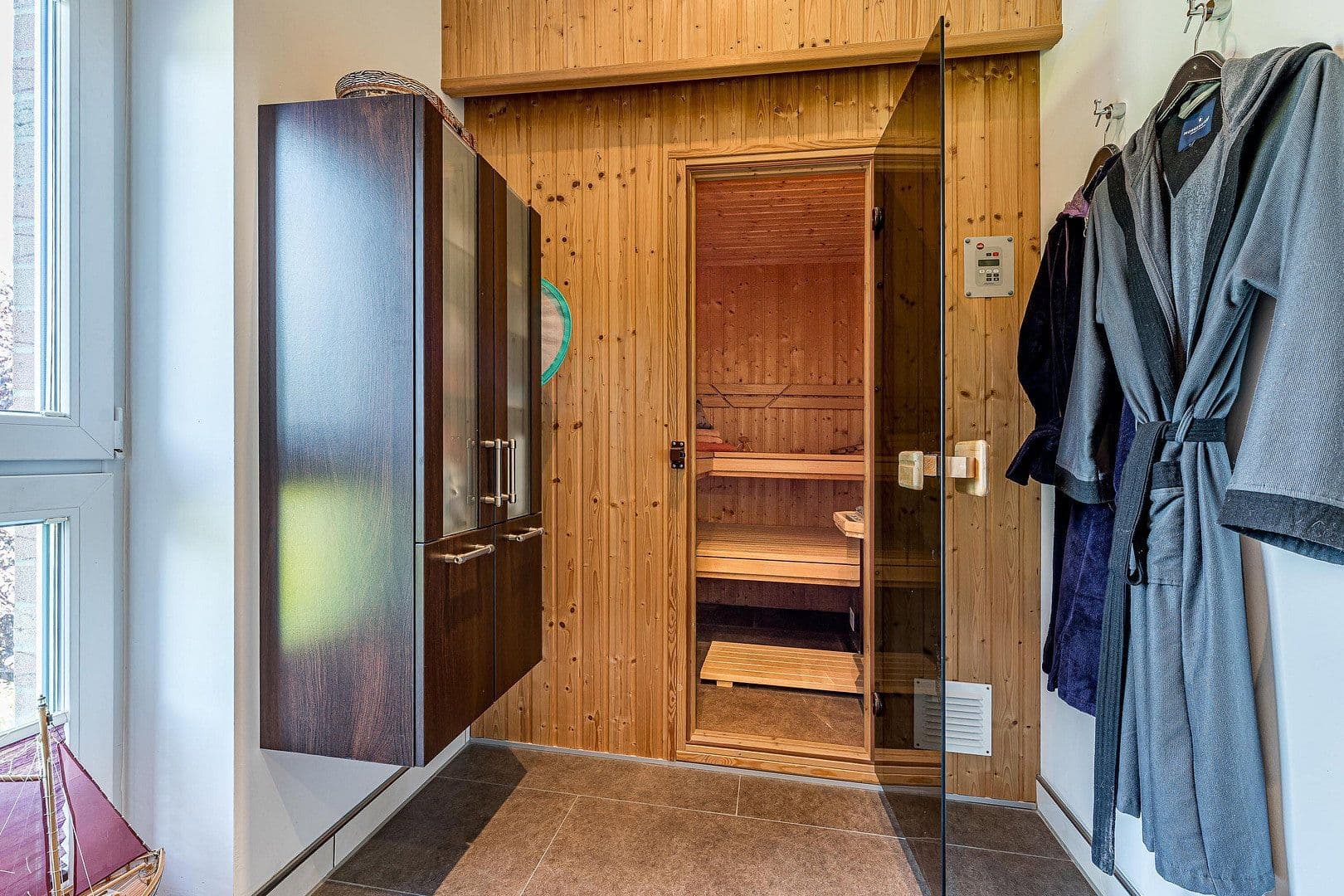 Predaj domu 150 m², pozemok 598 m², Schenefeld, Šlezvicko-Holštajnsko Predaj domu 150 m², pozemok 598 m², Schenefeld, Šlezvicko-Holštajnsko