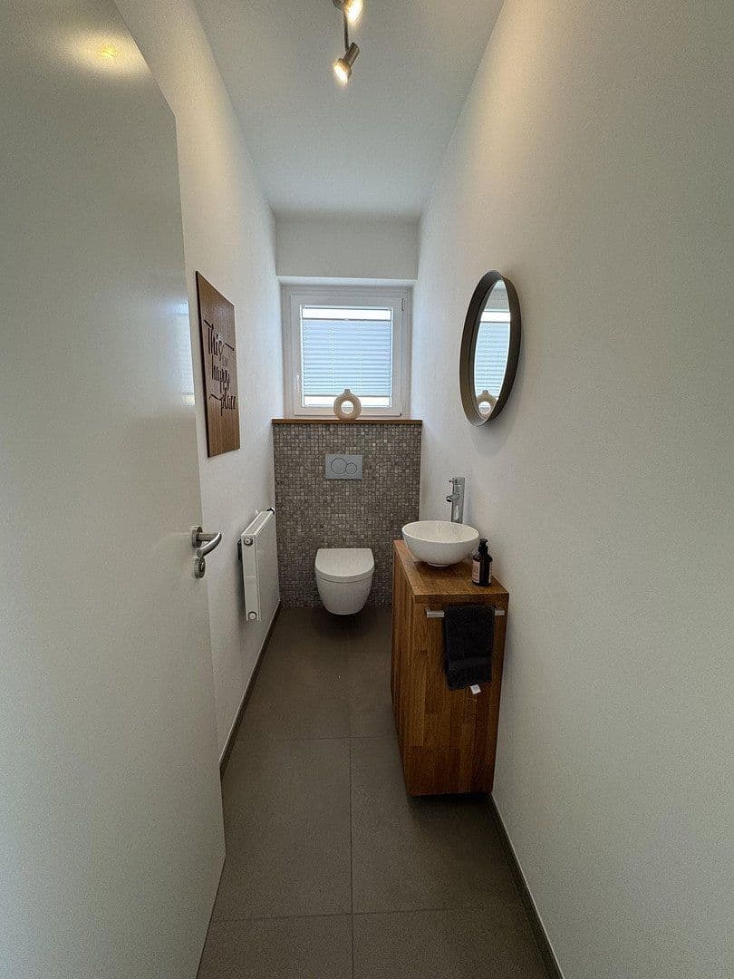 Predaj domu 194 m², pozemok 825 m², Kaarst, Severné Porýnie - Westfálsko Predaj domu 194 m², pozemok 825 m², Kaarst, Severné Porýnie - Westfálsko