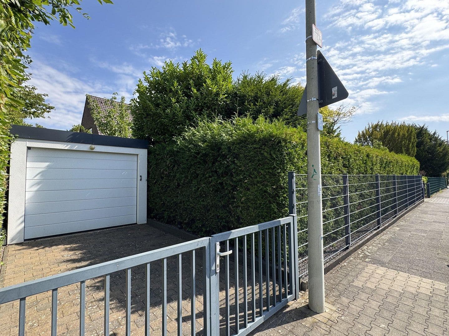 Predaj domu 194 m², pozemok 825 m², Kaarst, Severné Porýnie - Westfálsko Predaj domu 194 m², pozemok 825 m², Kaarst, Severné Porýnie - Westfálsko