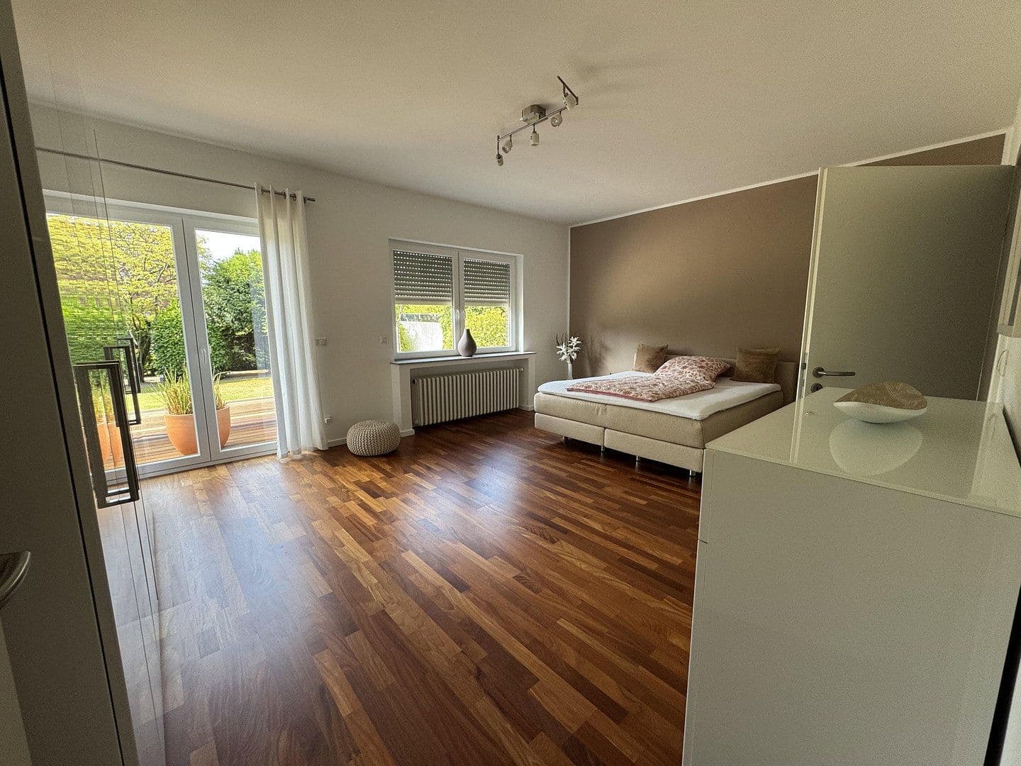 Predaj domu 194 m², pozemok 825 m², Kaarst, Severné Porýnie - Westfálsko Predaj domu 194 m², pozemok 825 m², Kaarst, Severné Porýnie - Westfálsko