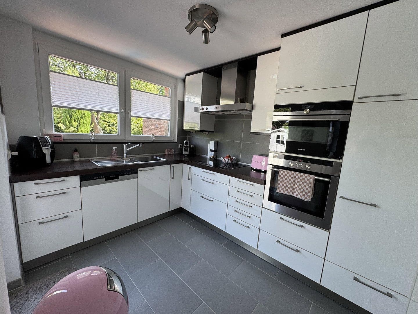 Predaj domu 194 m², pozemok 825 m², Kaarst, Severné Porýnie - Westfálsko Predaj domu 194 m², pozemok 825 m², Kaarst, Severné Porýnie - Westfálsko