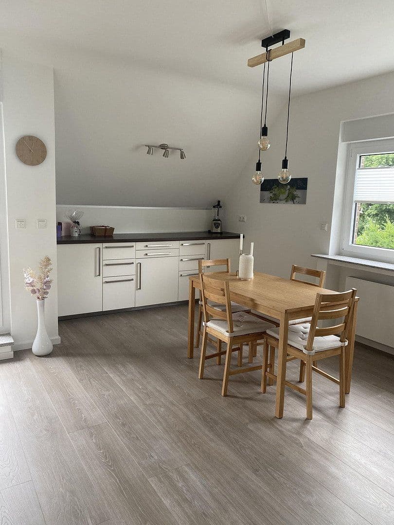Predaj domu 194 m², pozemok 825 m², Kaarst, Severné Porýnie - Westfálsko Predaj domu 194 m², pozemok 825 m², Kaarst, Severné Porýnie - Westfálsko