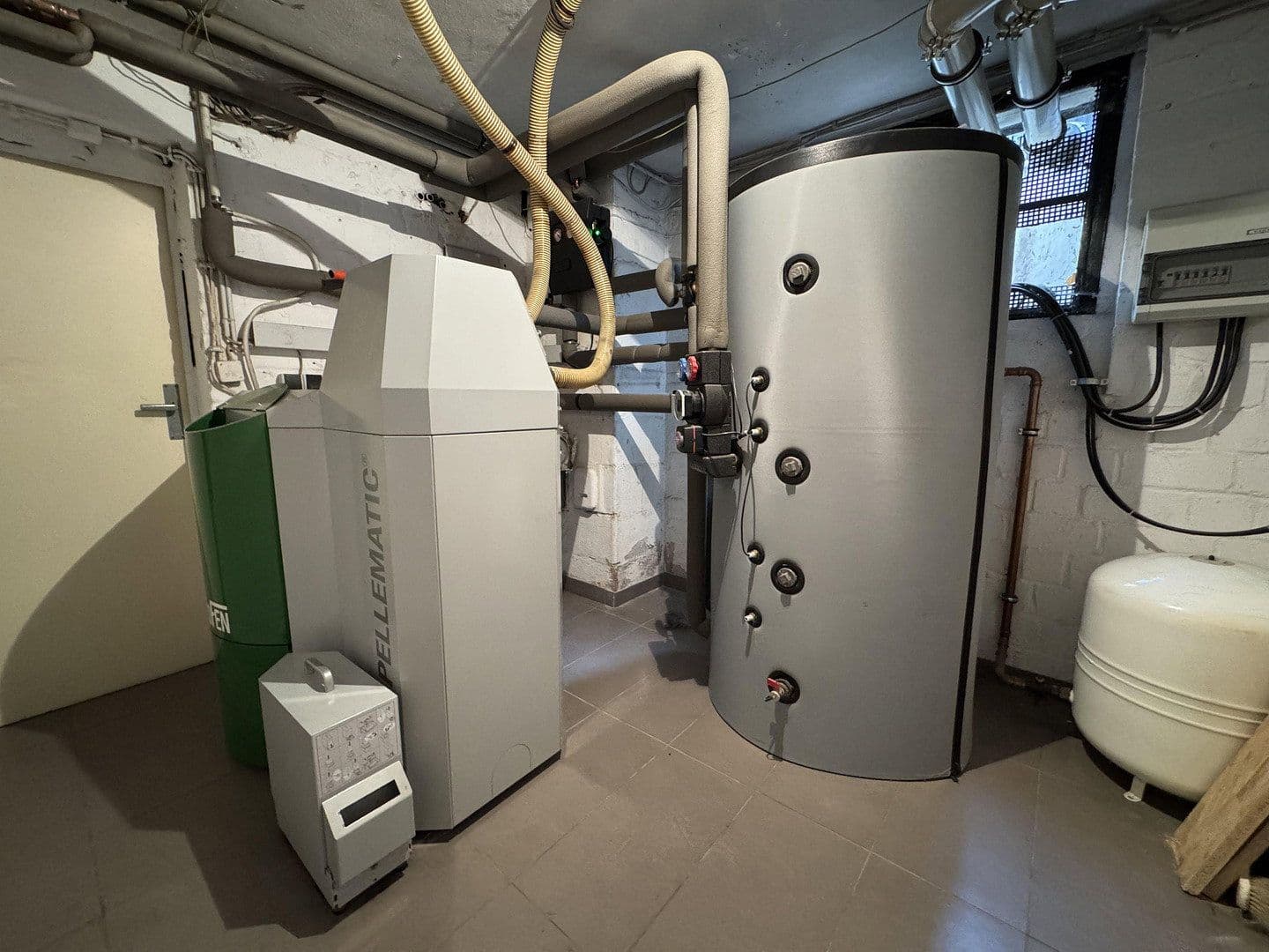 Predaj domu 194 m², pozemok 825 m², Kaarst, Severné Porýnie - Westfálsko Predaj domu 194 m², pozemok 825 m², Kaarst, Severné Porýnie - Westfálsko
