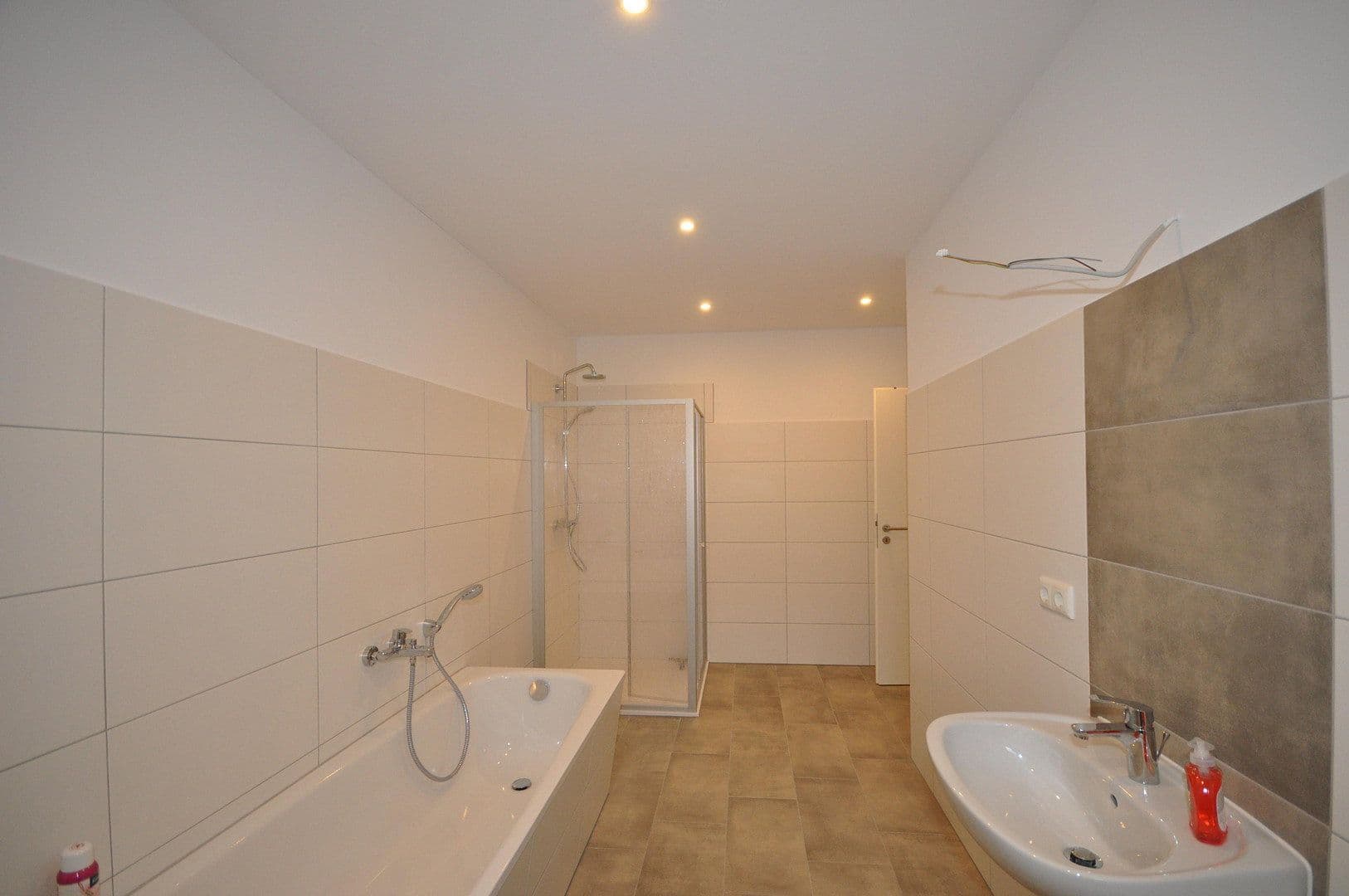 Prenájom bytu 3-izbový 83 m², Wilhelmstraße 3, Grimmen, Meklenbursko-Predpomoransko Prenájom bytu 3-izbový 83 m², Wilhelmstraße 3, Grimmen, Meklenbursko-Predpomoransko