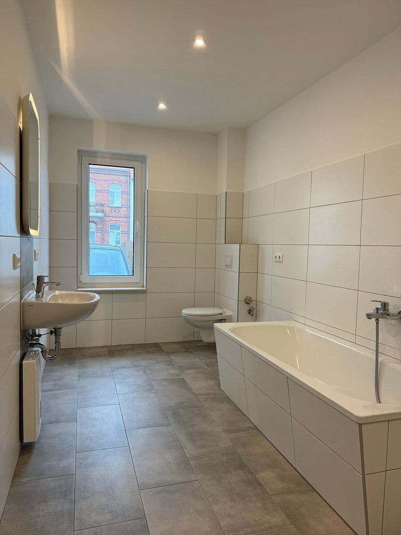 Prenájom bytu 3-izbový 83 m², Wilhelmstraße 3, Grimmen, Meklenbursko-Predpomoransko Prenájom bytu 3-izbový 83 m², Wilhelmstraße 3, Grimmen, Meklenbursko-Predpomoransko