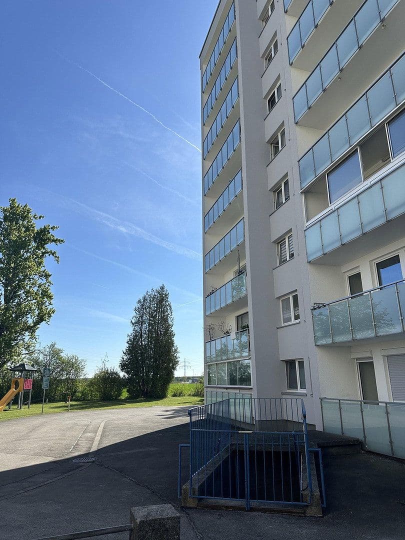 Predaj bytu 3-izbový 80 m², Hans-Jürgen-Behnke-Weg 1, Putzbrunn, Bavorsko Predaj bytu 3-izbový 80 m², Hans-Jürgen-Behnke-Weg 1, Putzbrunn, Bavorsko