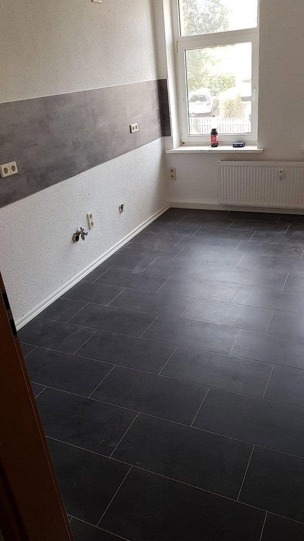 Prenájom bytu 5-izbový 115 m², Lichtentanner Str 14, Zwickau, Sasko Prenájom bytu 5-izbový 115 m², Lichtentanner Str 14, Zwickau, Sasko