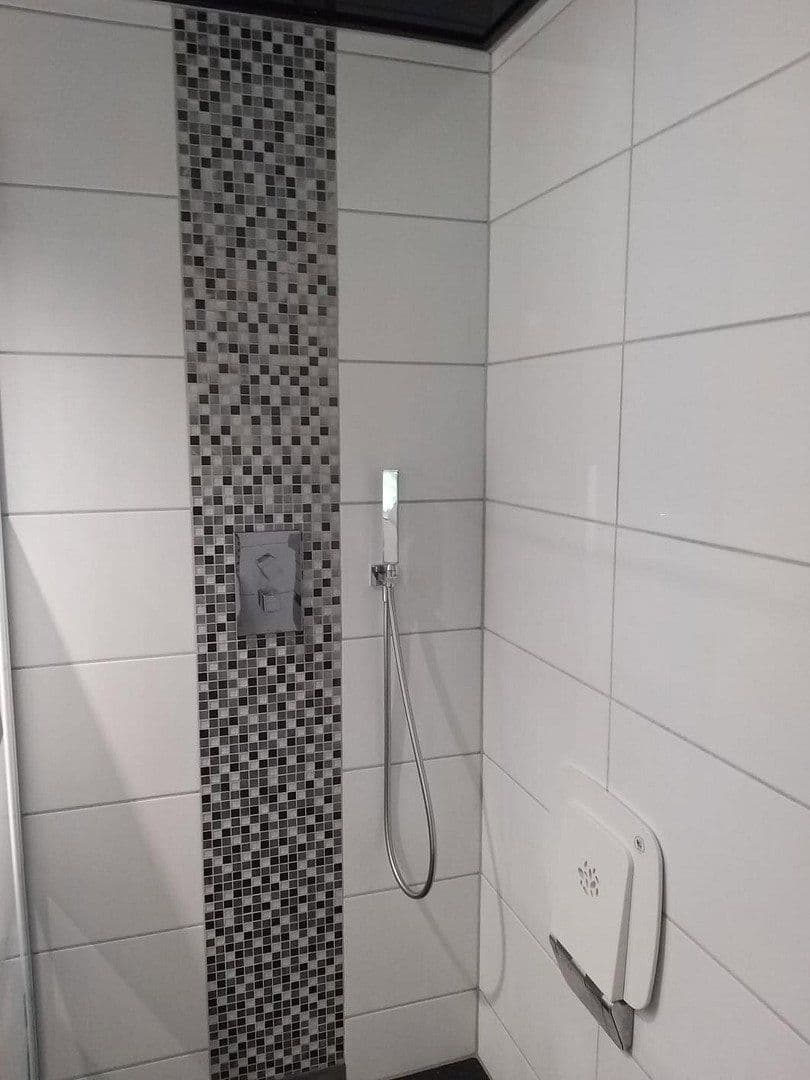 Prenájom bytu 4-izbový 108 m², Am Schlagsbach 11, Dreieich, Hesensko Prenájom bytu 4-izbový 108 m², Am Schlagsbach 11, Dreieich, Hesensko