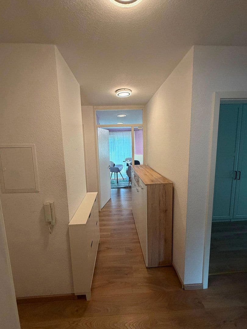 Prenájom bytu 4-izbový 108 m², Am Schlagsbach 11, Dreieich, Hesensko Prenájom bytu 4-izbový 108 m², Am Schlagsbach 11, Dreieich, Hesensko