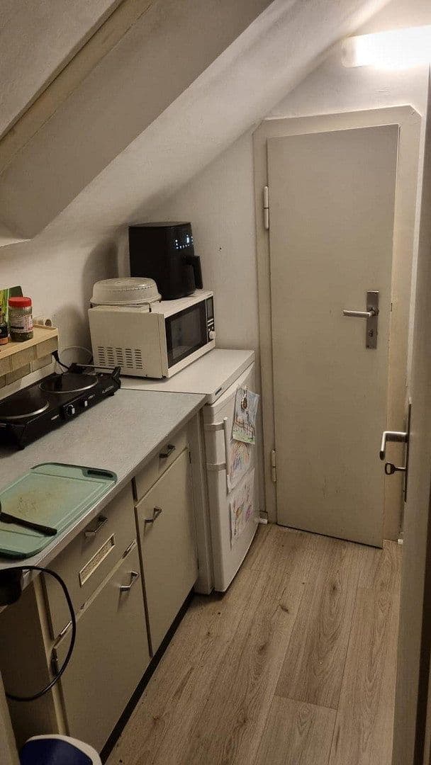 Prenájom bytu 1-izbový 22 m², Niedenstr 106, Hilden, Severné Porýnie - Westfálsko Prenájom bytu 1-izbový 22 m², Niedenstr 106, Hilden, Severné Porýnie - Westfálsko