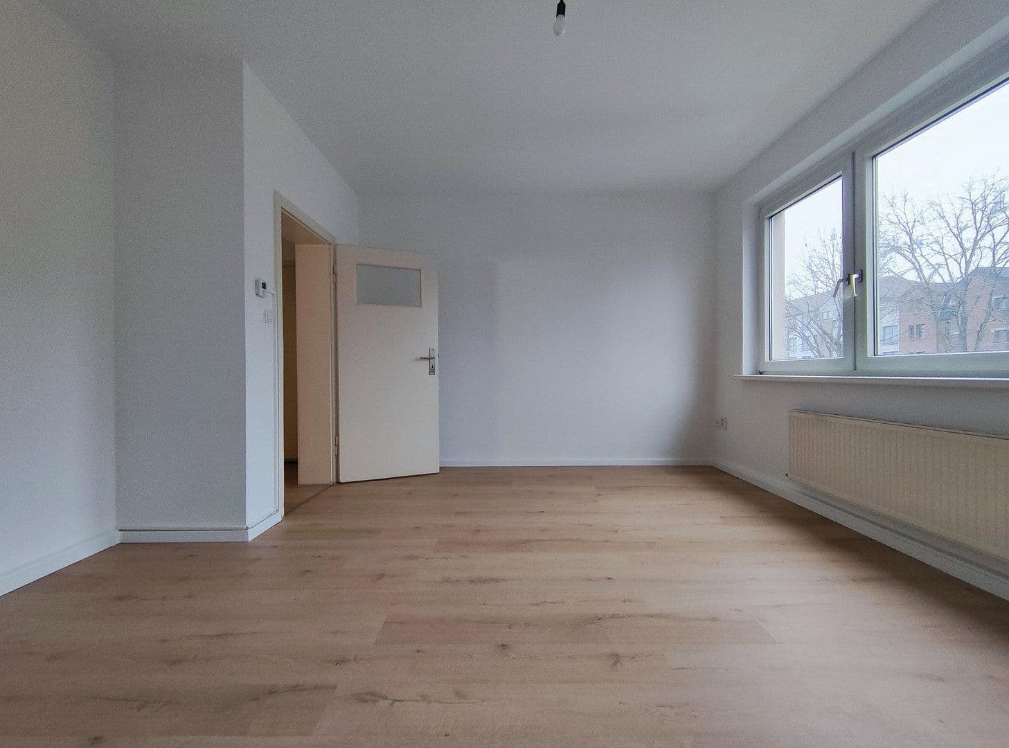 Prenájom bytu 2-izbový 58 m², Krefeld, Severné Porýnie - Westfálsko Prenájom bytu 2-izbový 58 m², Krefeld, Severné Porýnie - Westfálsko