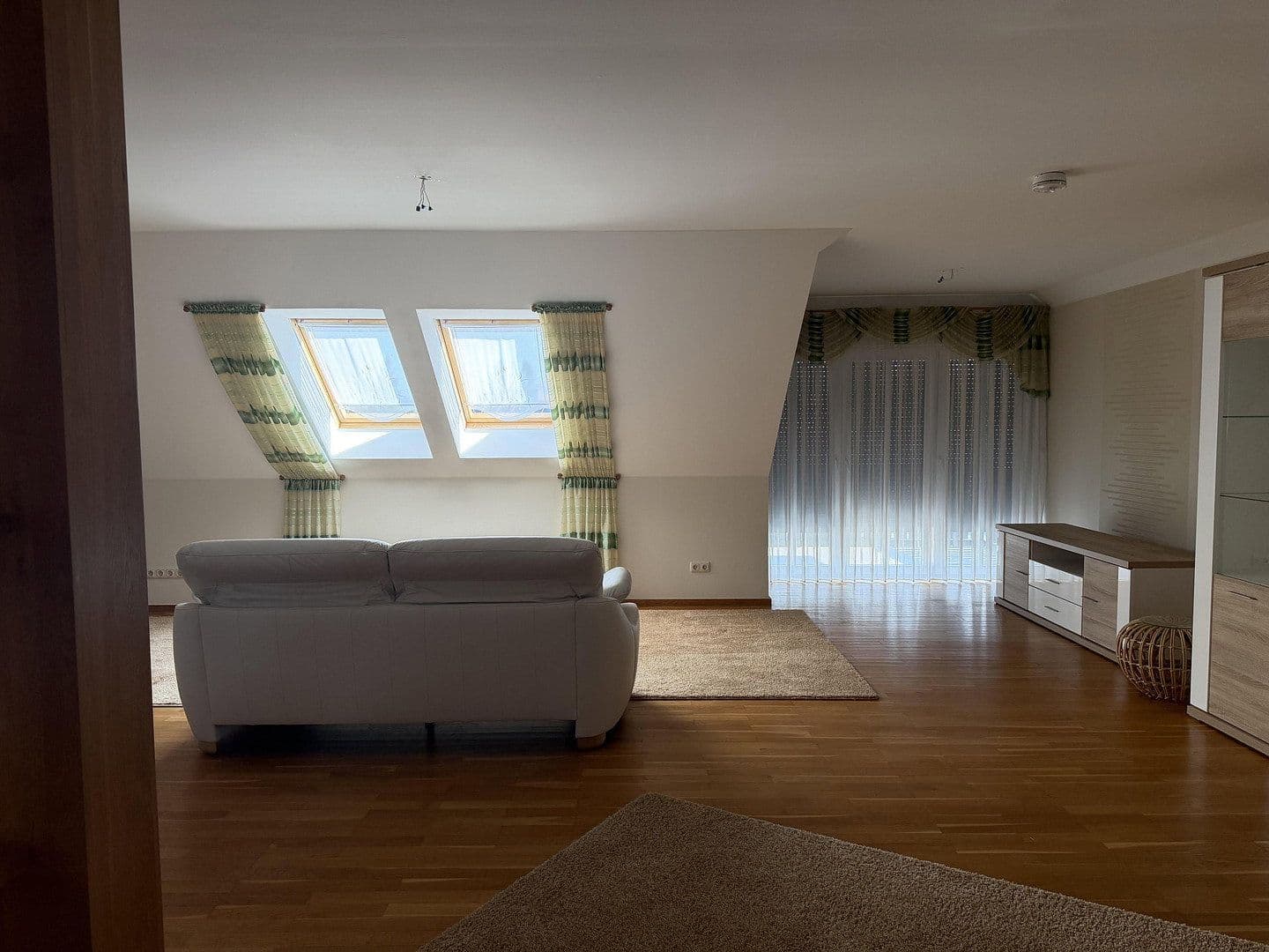 Prenájom bytu 2-izbový 144 m², Grüner Weg 2, Luckau, Brandenbursko Prenájom bytu 2-izbový 144 m², Grüner Weg 2, Luckau, Brandenbursko