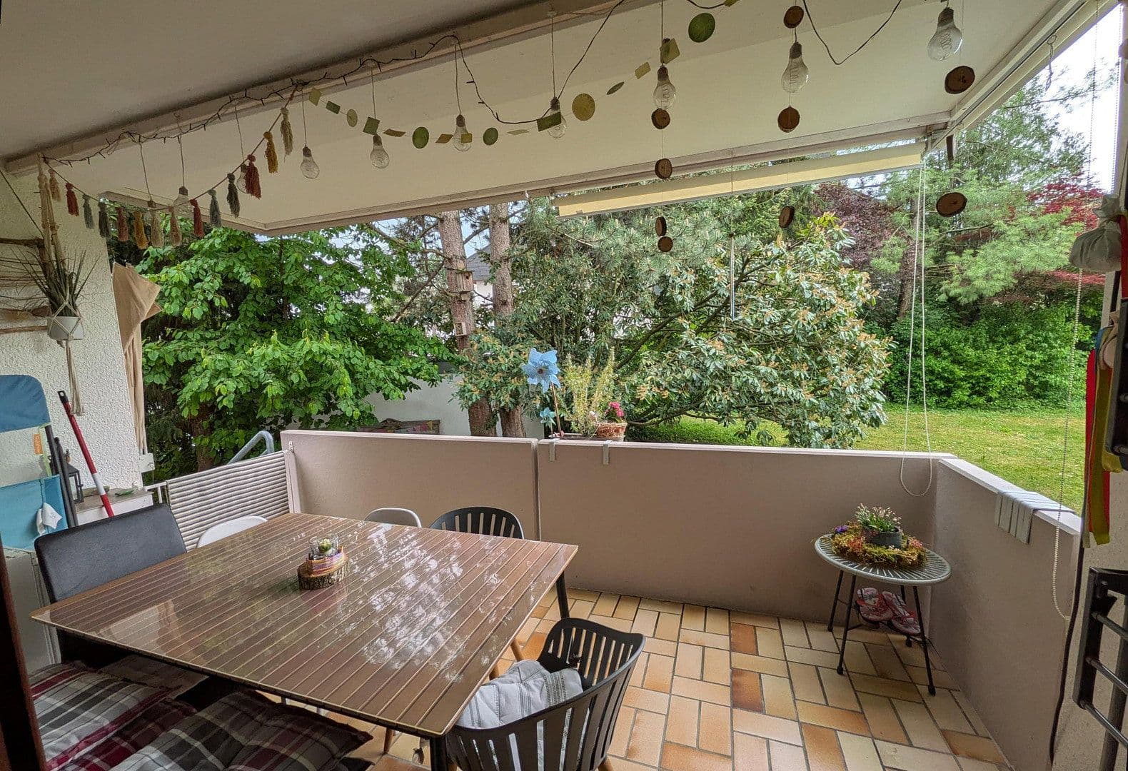 Predaj bytu 4-izbový 102 m², Süßen, Bádensko-Wurttembersko Predaj bytu 4-izbový 102 m², Süßen, Bádensko-Wurttembersko
