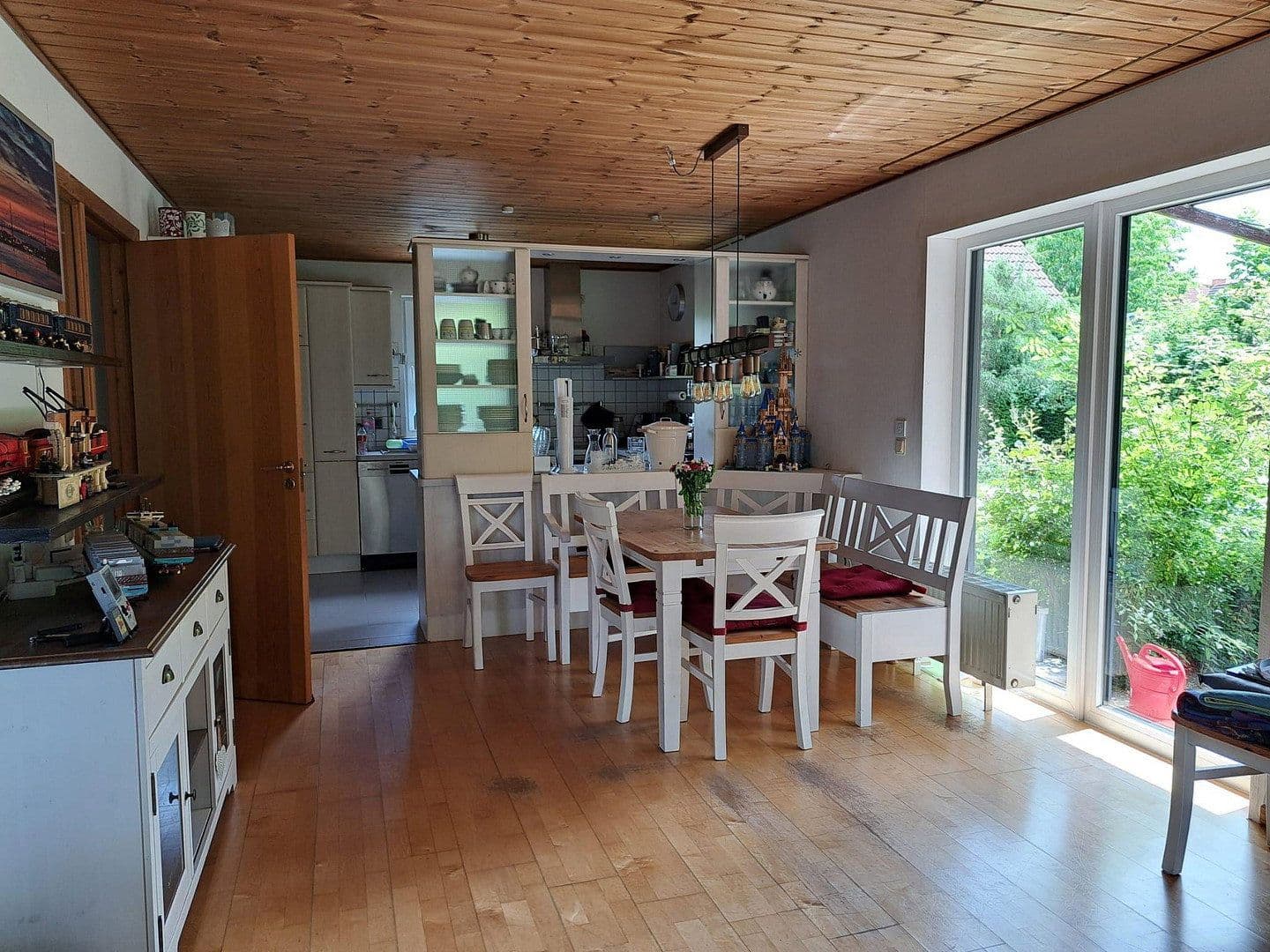 Predaj domu 135 m², pozemok 730 m², Lindenstraße 30, Gülzow, Šlezvicko-Holštajnsko Predaj domu 135 m², pozemok 730 m², Lindenstraße 30, Gülzow, Šlezvicko-Holštajnsko