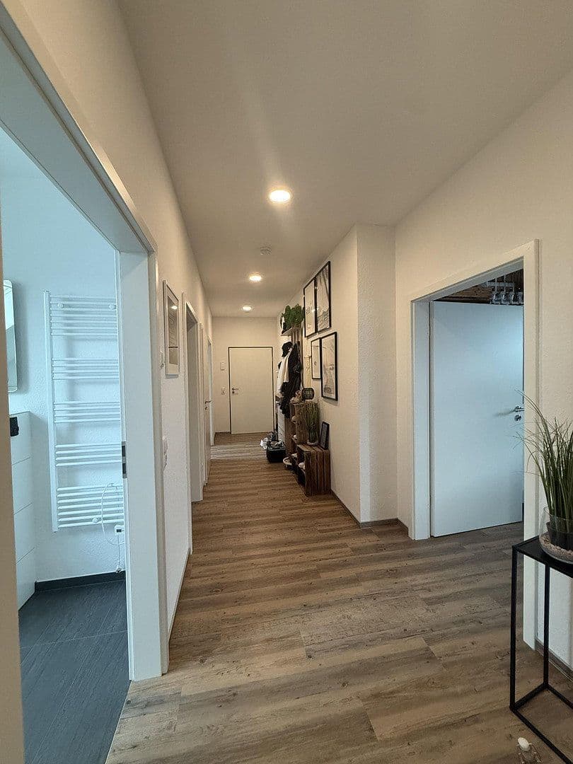 Prenájom bytu 3-izbový 91 m², Hohestraße 22, Monschau, Severné Porýnie - Westfálsko Prenájom bytu 3-izbový 91 m², Hohestraße 22, Monschau, Severné Porýnie - Westfálsko