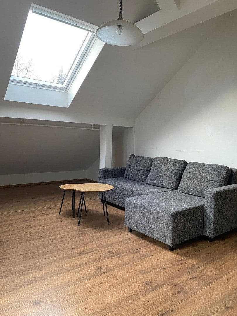 Prenájom bytu 1-izbový 31 m², Ostfildern, Bádensko-Wurttembersko Prenájom bytu 1-izbový 31 m², Ostfildern, Bádensko-Wurttembersko