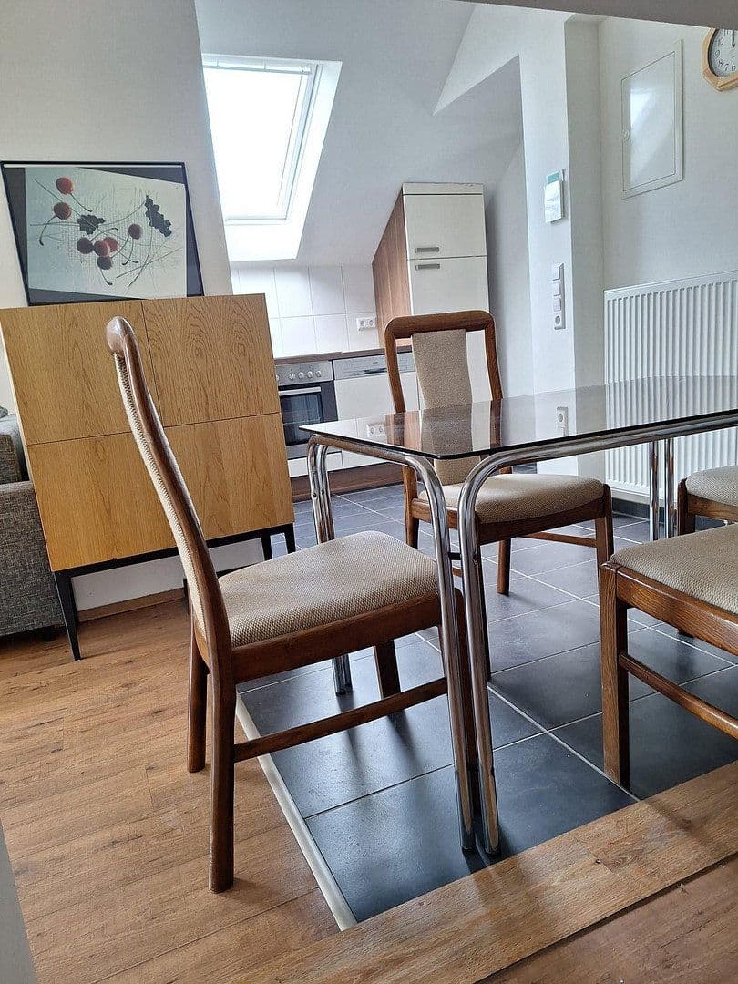 Prenájom bytu 1-izbový 31 m², Ostfildern, Bádensko-Wurttembersko Prenájom bytu 1-izbový 31 m², Ostfildern, Bádensko-Wurttembersko