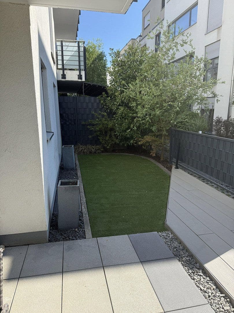 Prenájom bytu 2-izbový 70 m², Fritz-Erler-Straße 1, Offenbach am Main, Hesensko Prenájom bytu 2-izbový 70 m², Fritz-Erler-Straße 1, Offenbach am Main, Hesensko