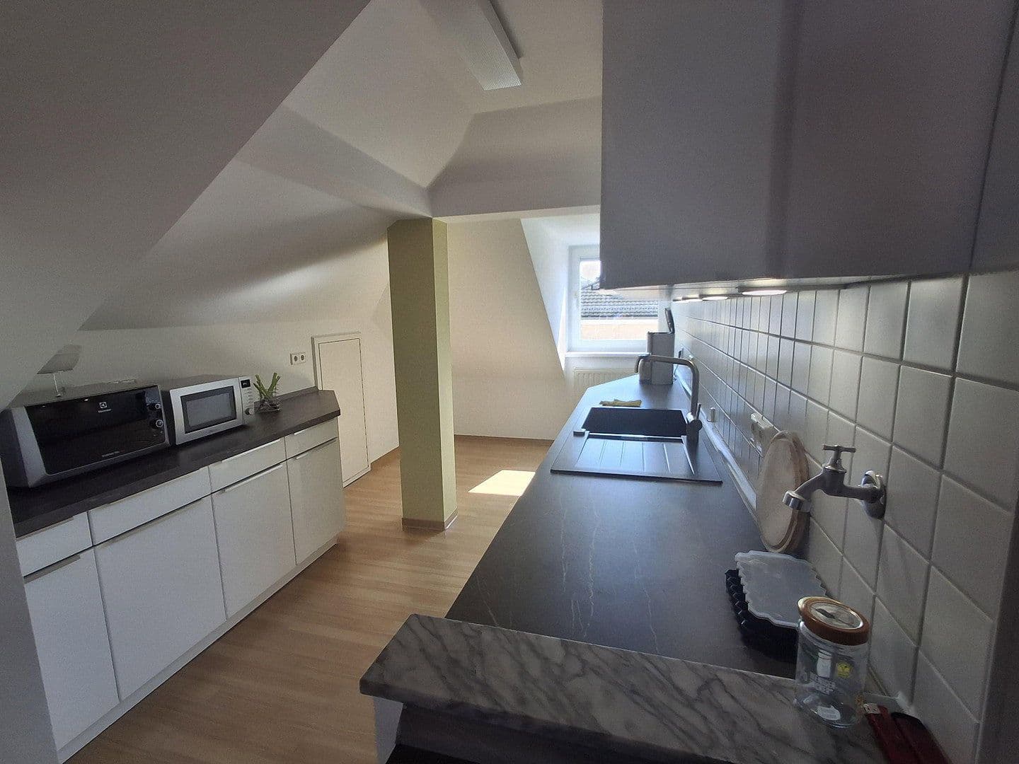 Prenájom bytu 2-izbový 90 m², Humboldtstr. 13, Freiberg, Sasko Prenájom bytu 2-izbový 90 m², Humboldtstr. 13, Freiberg, Sasko