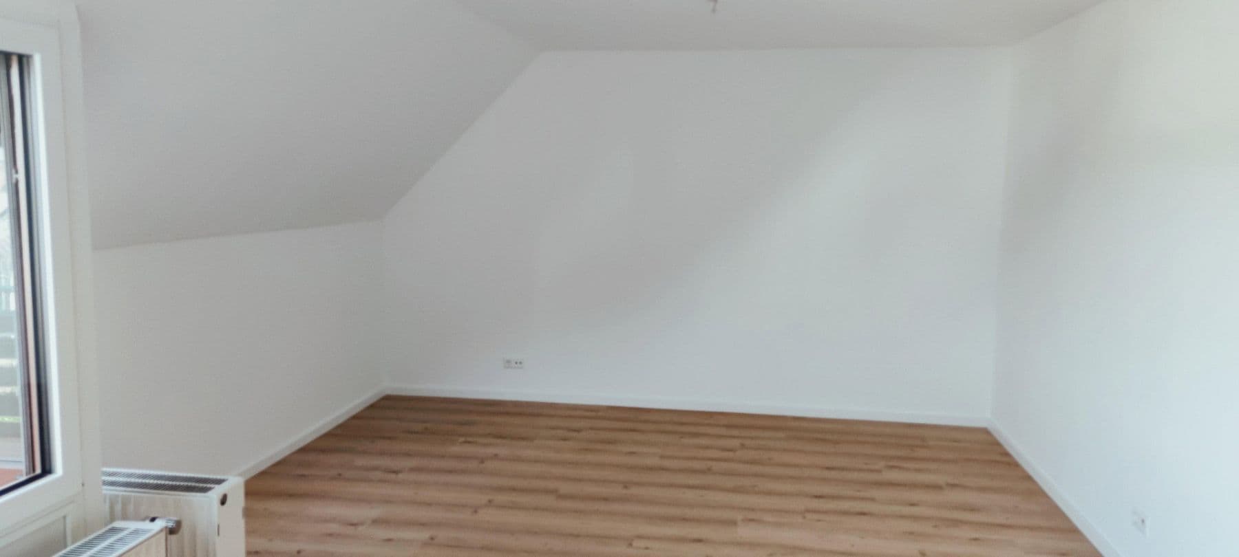 Prenájom bytu 2-izbový 64 m², Weil der Stadt, Bádensko-Wurttembersko Prenájom bytu 2-izbový 64 m², Weil der Stadt, Bádensko-Wurttembersko
