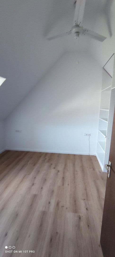 Prenájom bytu 2-izbový 64 m², Weil der Stadt, Bádensko-Wurttembersko Prenájom bytu 2-izbový 64 m², Weil der Stadt, Bádensko-Wurttembersko