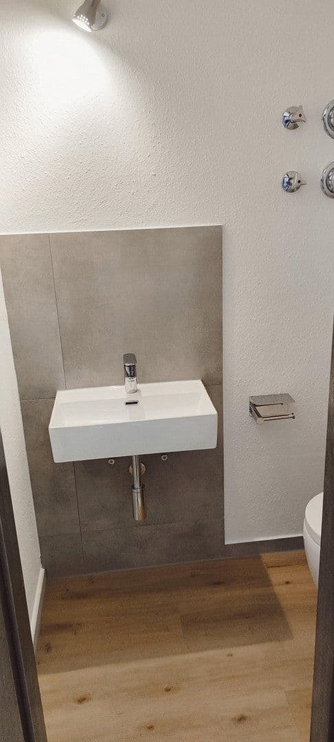 Prenájom bytu 2-izbový 64 m², Weil der Stadt, Bádensko-Wurttembersko Prenájom bytu 2-izbový 64 m², Weil der Stadt, Bádensko-Wurttembersko