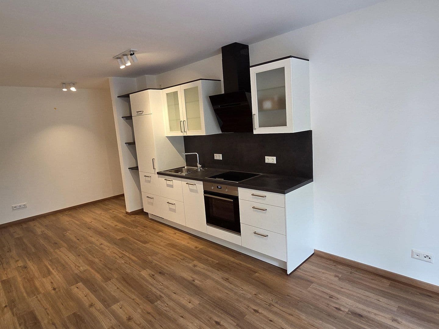 Prenájom bytu 2-izbový 42 m², Steinbruchweg 6, Kempten (Allgäu), Bavorsko Prenájom bytu 2-izbový 42 m², Steinbruchweg 6, Kempten (Allgäu), Bavorsko