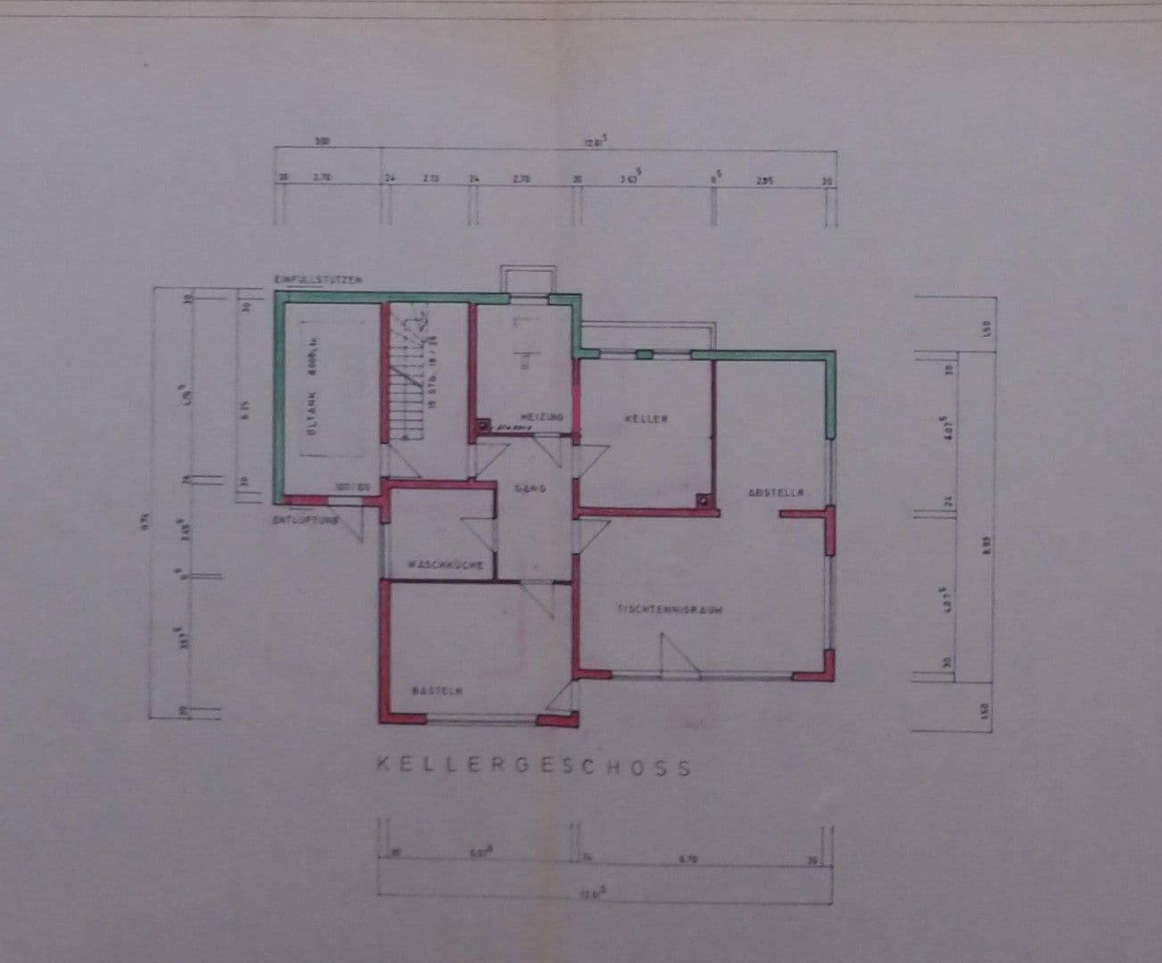 Predaj domu 214 m², pozemok 553 m², Heiligkreuzsteinach, Bádensko-Wurttembersko Predaj domu 214 m², pozemok 553 m², Heiligkreuzsteinach, Bádensko-Wurttembersko
